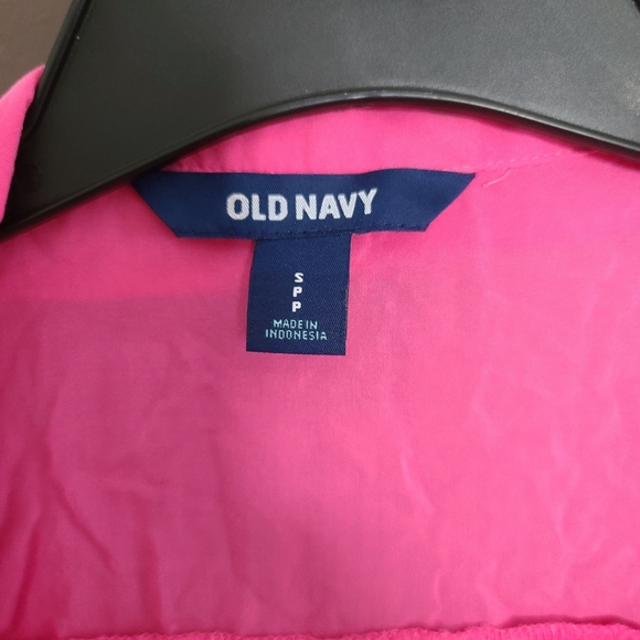 Pink Old Navy button tie shirt - Picture 3 of 3